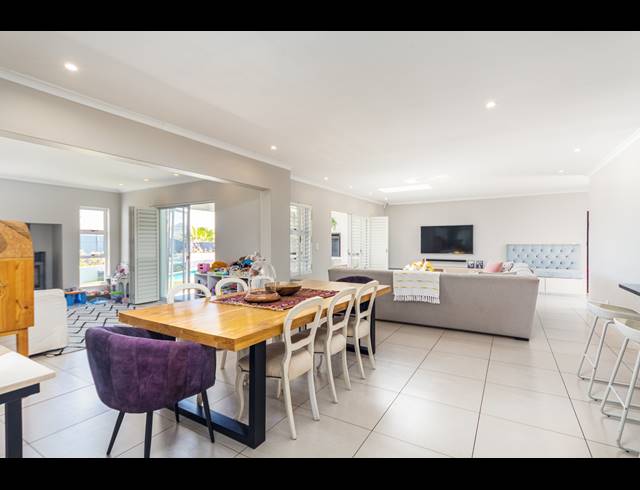 3 BEDROOM FREESTANDING SOLD IN SUNNINGDALE